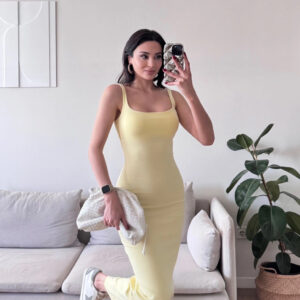 Φόρεμα μίντι τιραντέ